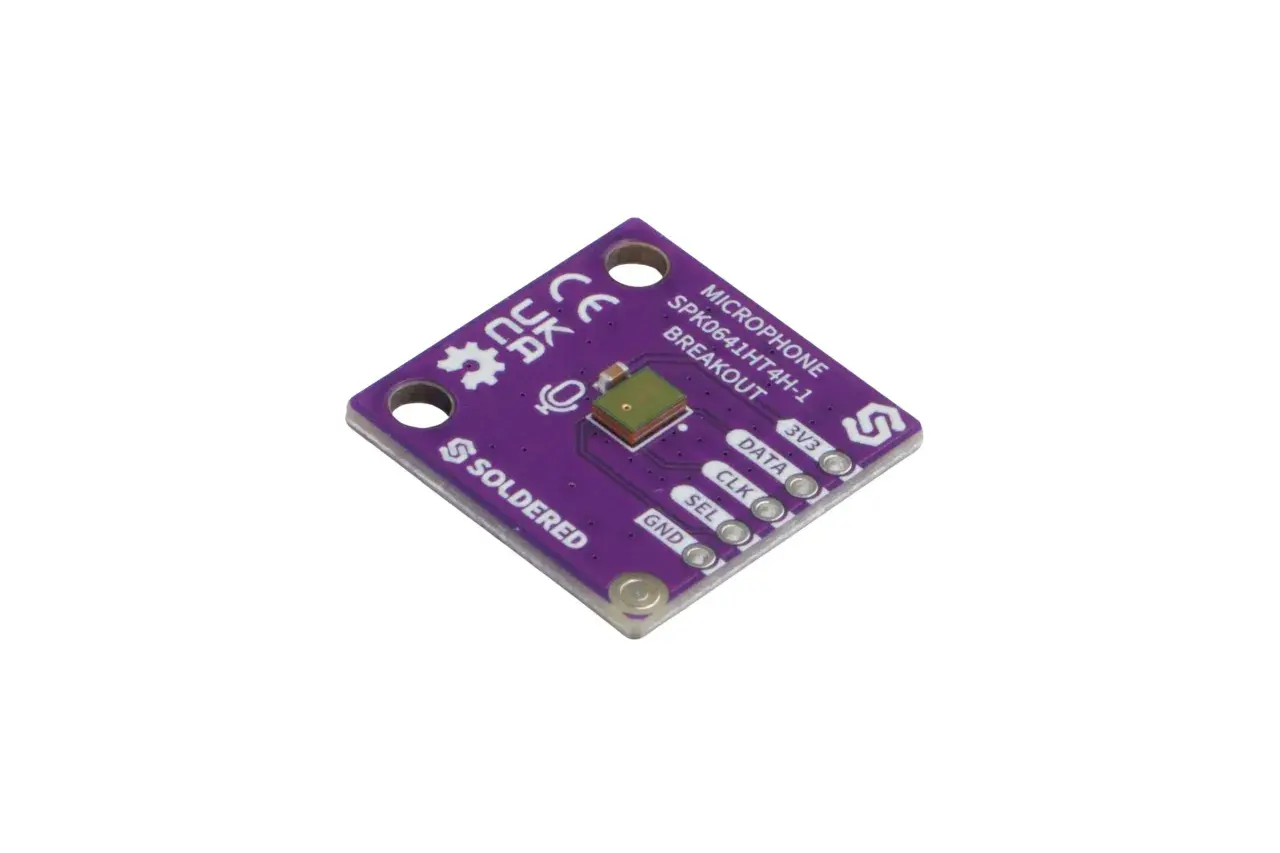 Lila Platine mit einem MEMS-Mikrofon-Breakout-Board, beschriftet mit "MICROPHONE SPK0641HT4H-1 BREAKOUT", "SOLDERE D", "3V3", "DATA", "CLK", "SEL", "GND".