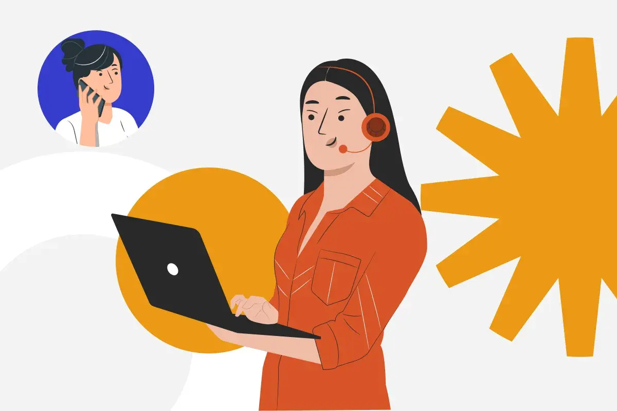 Eine Frau mit Headset arbeitet im **contact center** am Laptop. Eine Kundin telefoniert im Hintergrund.