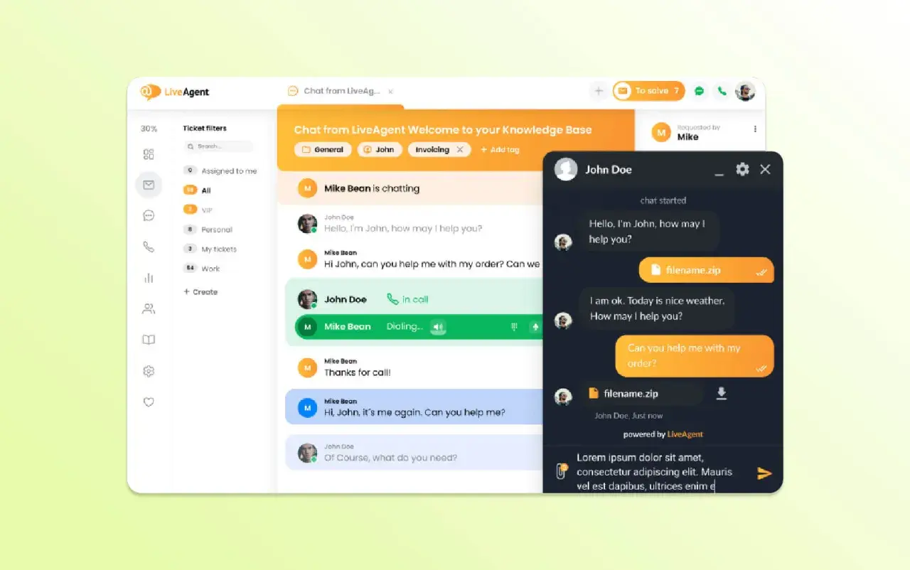 LiveAgent-Oberfläche mit Chat-Verlauf, der einen Kundenanruf und die Bearbeitung von Anfragen zeigt.
